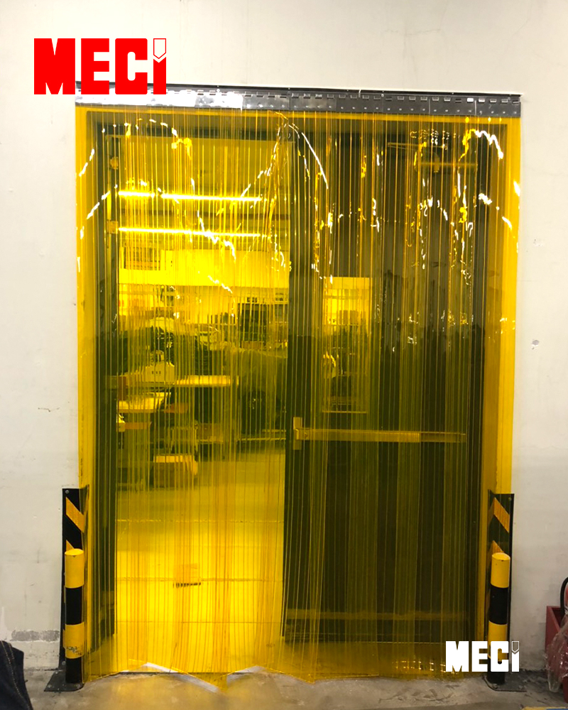 Lắp Rèm Nhựa Ngăn Côn Trùng Tại Phú Thọ