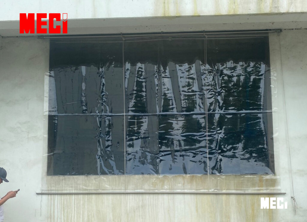 Rèm chất liệu nhựa pvc dẻo trong suốt