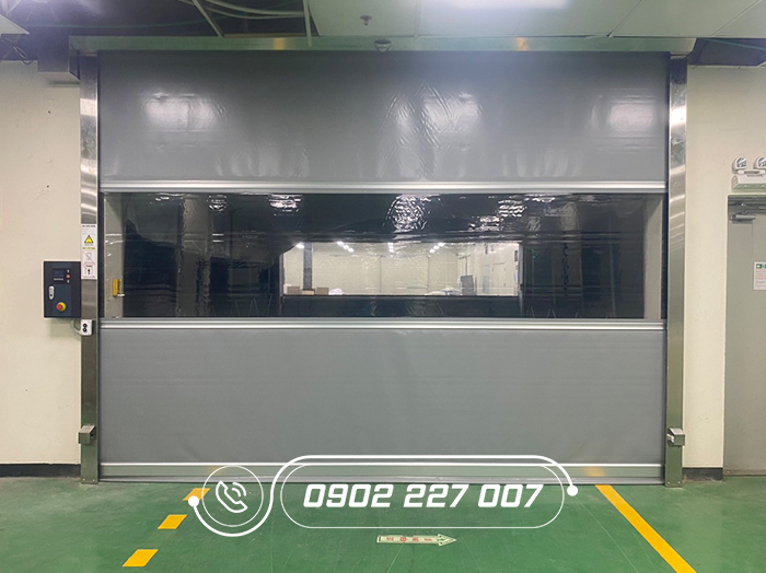 Thân cửa dùng bạt nhựa pvc cách nhiệt tốt