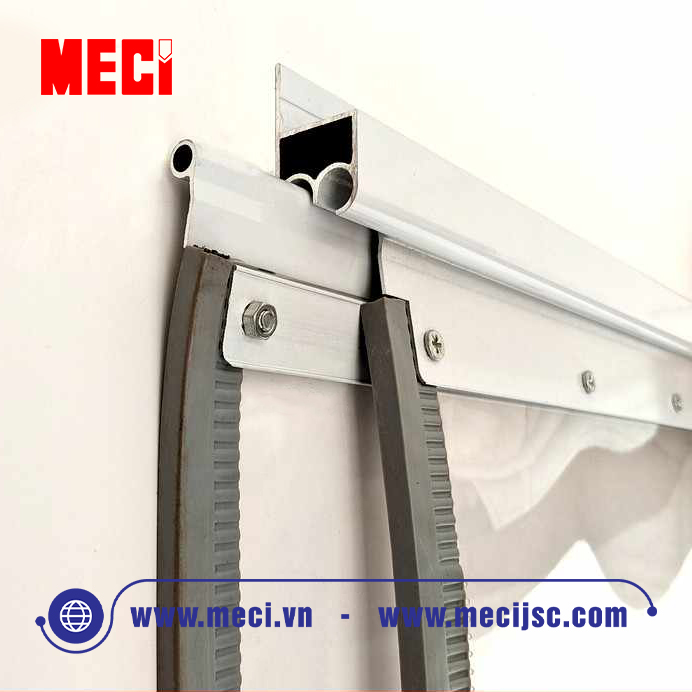 Hai ray tròn dẫn hướng cho sợi nhựa